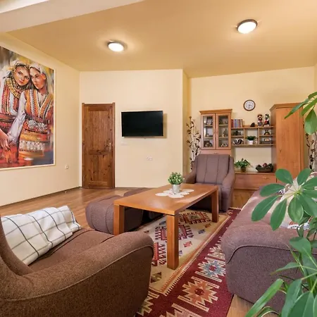 Гостьовий будинок Moma - Charming In The Heart Of Ancient Center