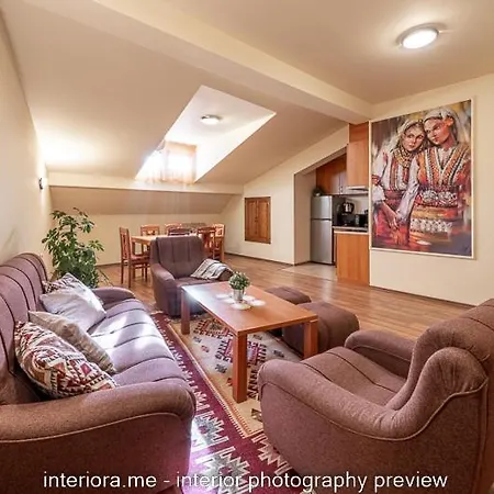 Moma - Charming In The Heart Of Ancient Center Гостевой дом 3*