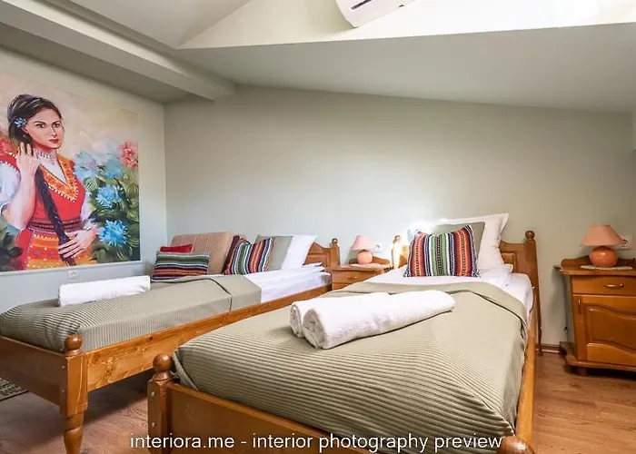 Moma - Charming In The Heart Of Ancient Center Гостевой дом